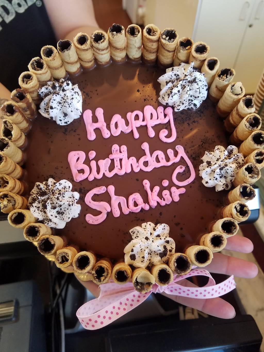 Häagen-Dazs® Ice Cream | restaurant | 61-10 188th St #274, Fresh Meadows, NY 11365, USA | 7184542568 OR +1 718-454-2568