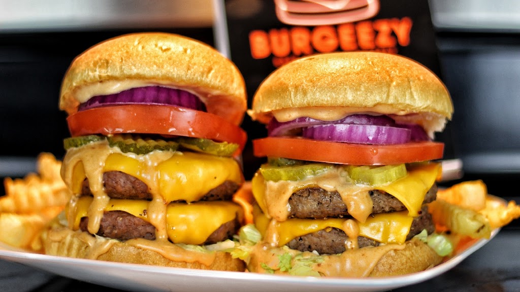 Burgeezy | restaurant | 2442 Central Ave, Indianapolis, IN 46205, USA | 3177825154 OR +1 317-782-5154