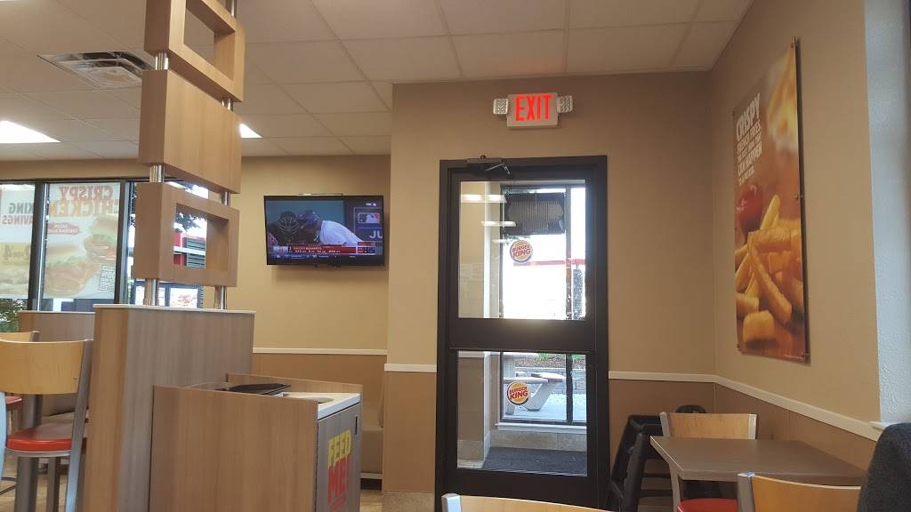 Burger King | restaurant | 7 Swanton Rd, St Albans City, VT 05478, USA | 8025242303 OR +1 802-524-2303