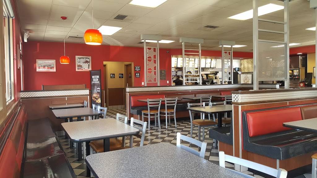 Carls Jr. | restaurant | 402 Main Street, Orange, CA 92868, USA | 7149396674 OR +1 714-939-6674