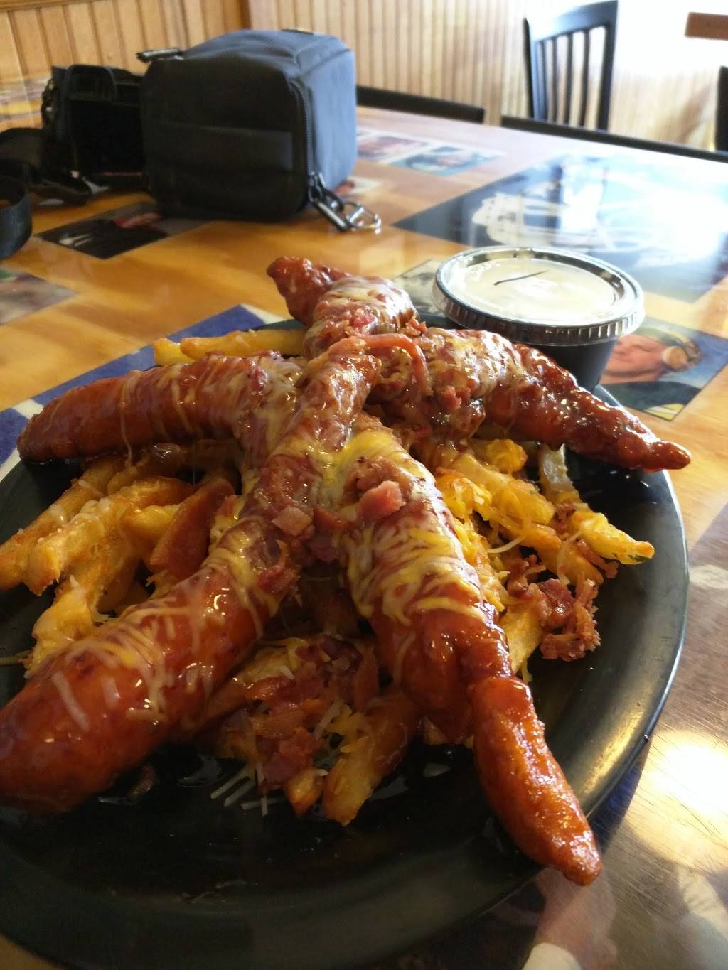 Busters Canton | restaurant | 109 E Main St, Canton, NY 13617, USA | 3157142472 OR +1 315-714-2472