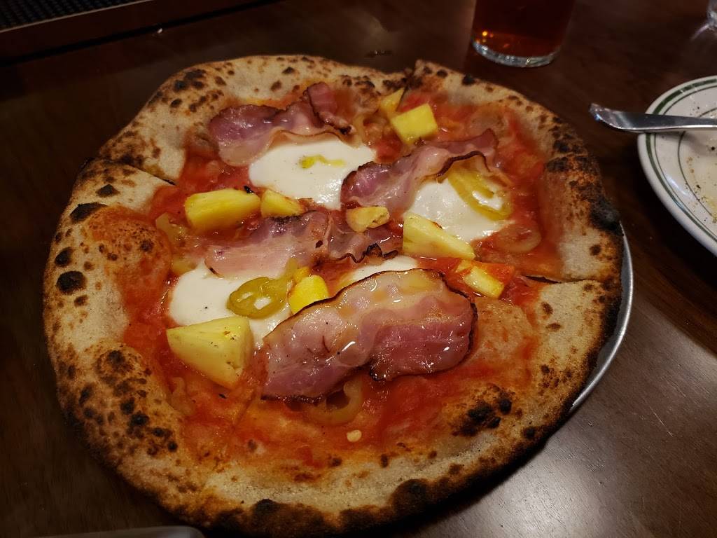 Renzo | restaurant | 4126, 384 Huger St, Charleston, SC 29403, USA | 8439527864 OR +1 843-952-7864