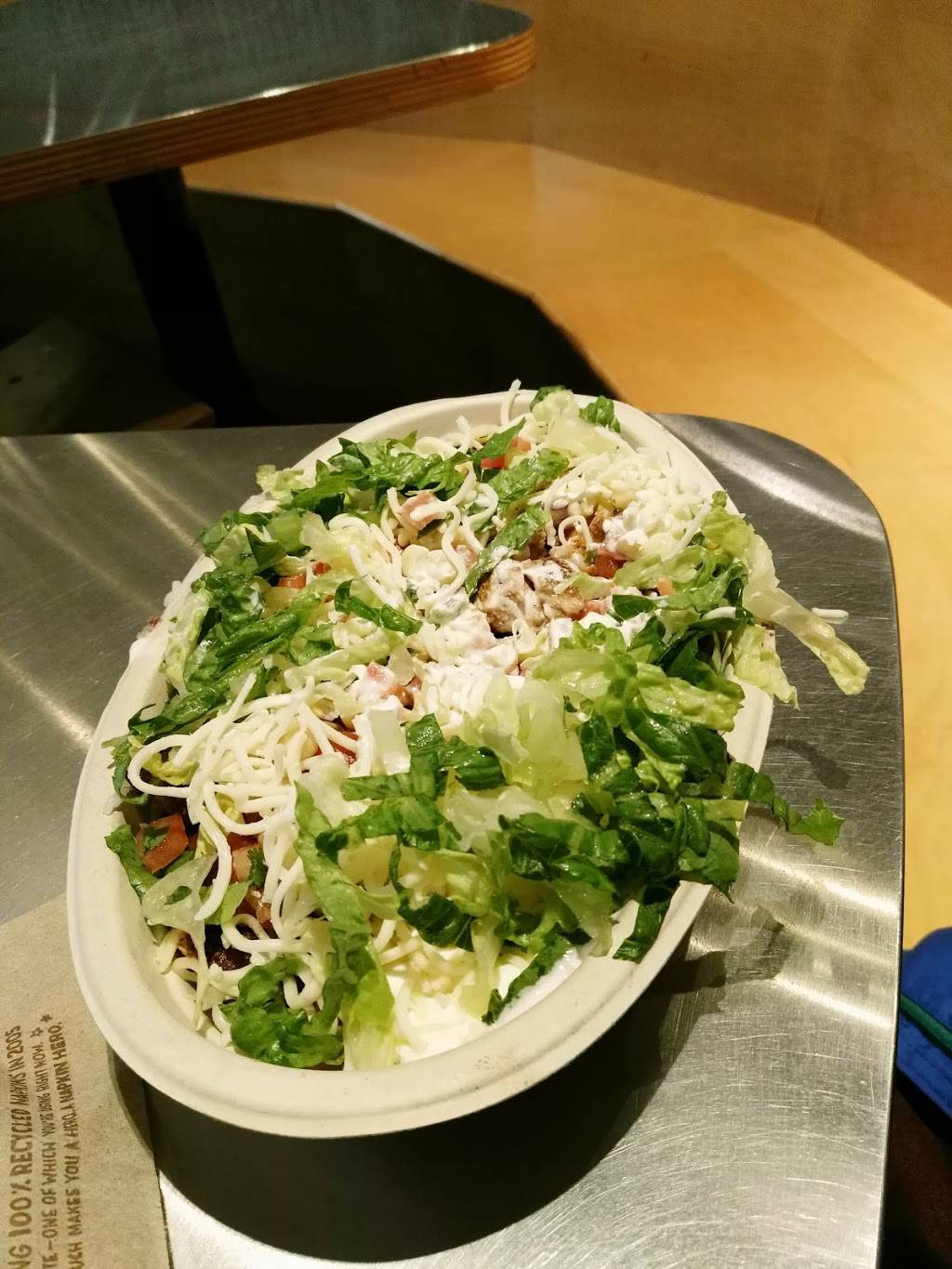 Chipotle Mexican Grill | restaurant | 11939 Grand Commons Ave, Fairfax, VA 22030, USA | 7032227344 OR +1 703-222-7344