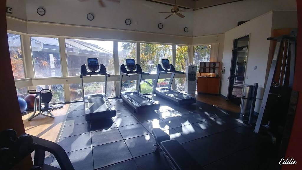 Twigs Cafe at DoubleTree Hotel By Hilton | restaurant | 2001 Point W Way, Sacramento, CA 95815, USA | 9169298855 OR +1 916-929-8855