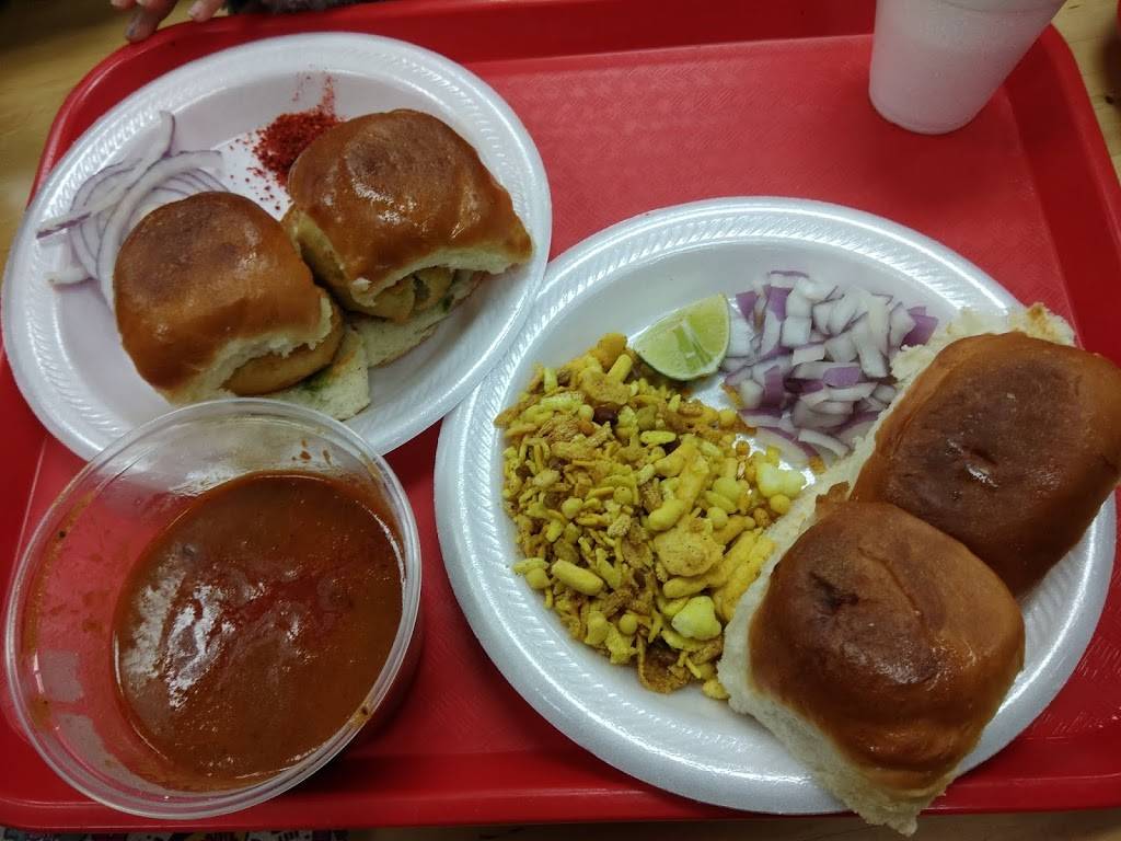 Bhai Bhai Omelette & Kabobs | restaurant | 1071 W Golf Rd, Hoffman Estates, IL 60169, USA | 8474667069 OR +1 847-466-7069