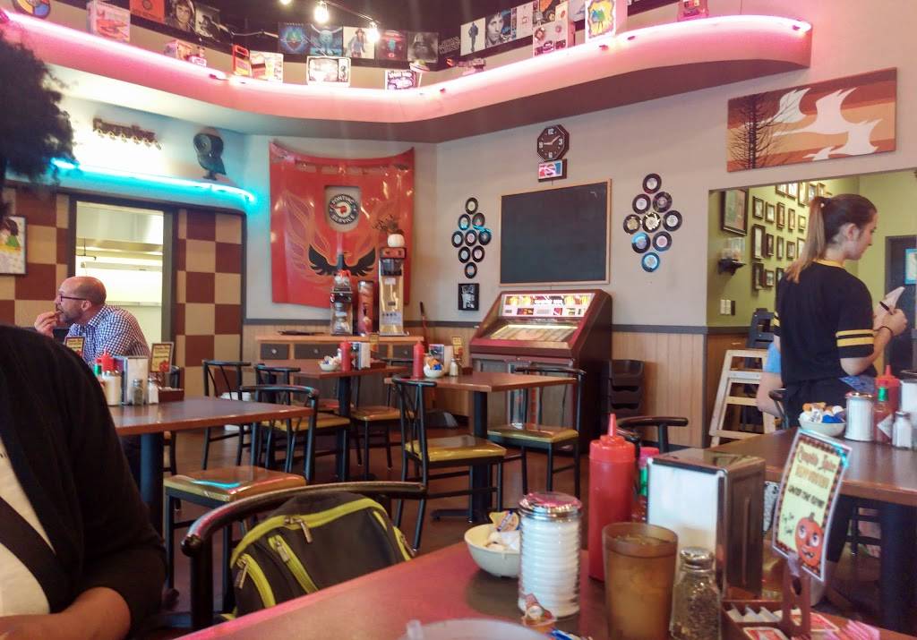Stevies Diner | restaurant | 5500 N Tarrant Pkwy #132, Fort Worth, TX 76244, USA | 8176560822 OR +1 817-656-0822