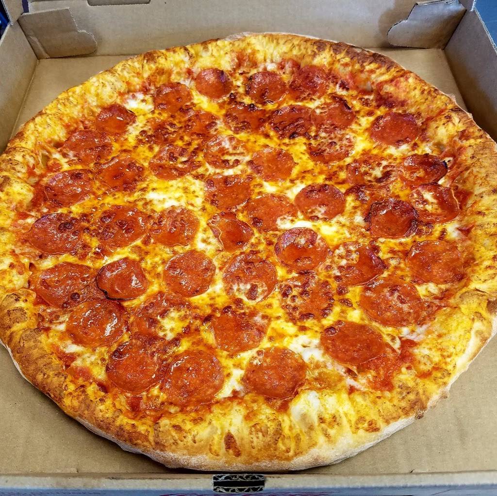 Marks Pizzeria | meal delivery | 6181 McKee St, Newfane, NY 14108, USA | 7167785977 OR +1 716-778-5977