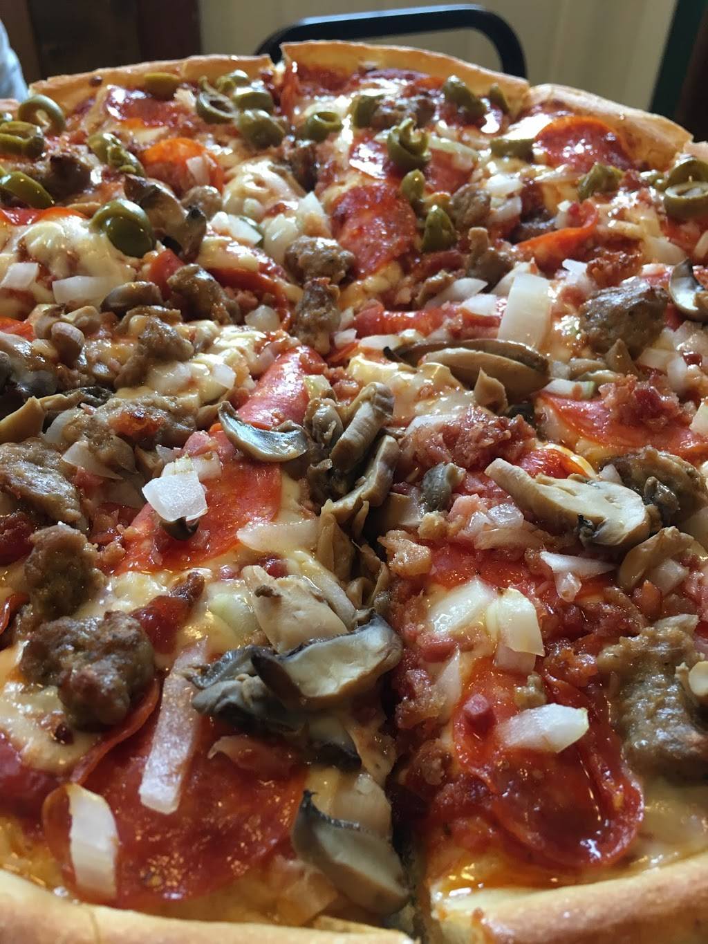 Linwood Hotel | restaurant | 115 W Center St, Linwood, MI 48634, USA | 9896973041 OR +1 989-697-3041