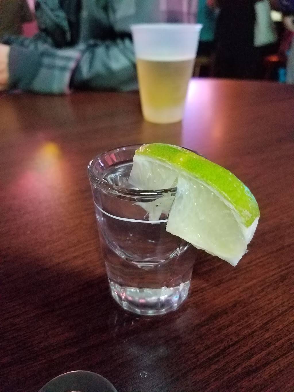 KB Sports Pub | restaurant | 519 Main St, Vacaville, CA 95688, USA | 7074519015 OR +1 707-451-9015