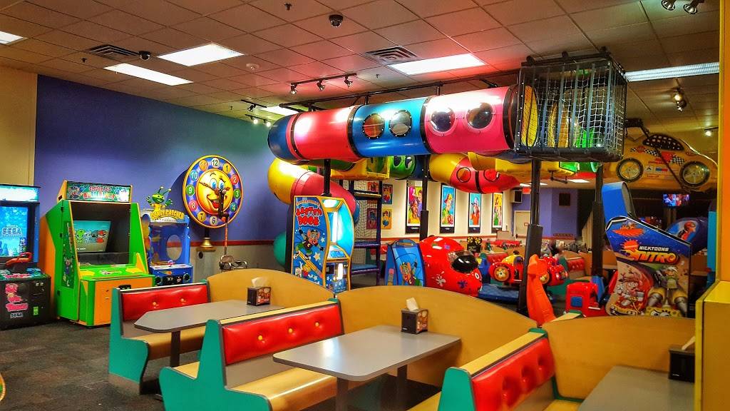 Chuck E. Cheese | restaurant | 2601 W Lake Ave, Peoria, IL 61615, USA | 3096882873 OR +1 309-688-2873