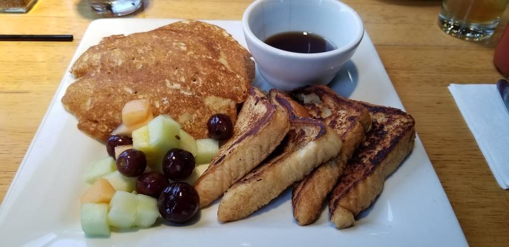 Cinco Mexican Cantina | restaurant | 2851 Akers Mill Rd SE, Atlanta, GA 30339, USA | 7709525550 OR +1 770-952-5550