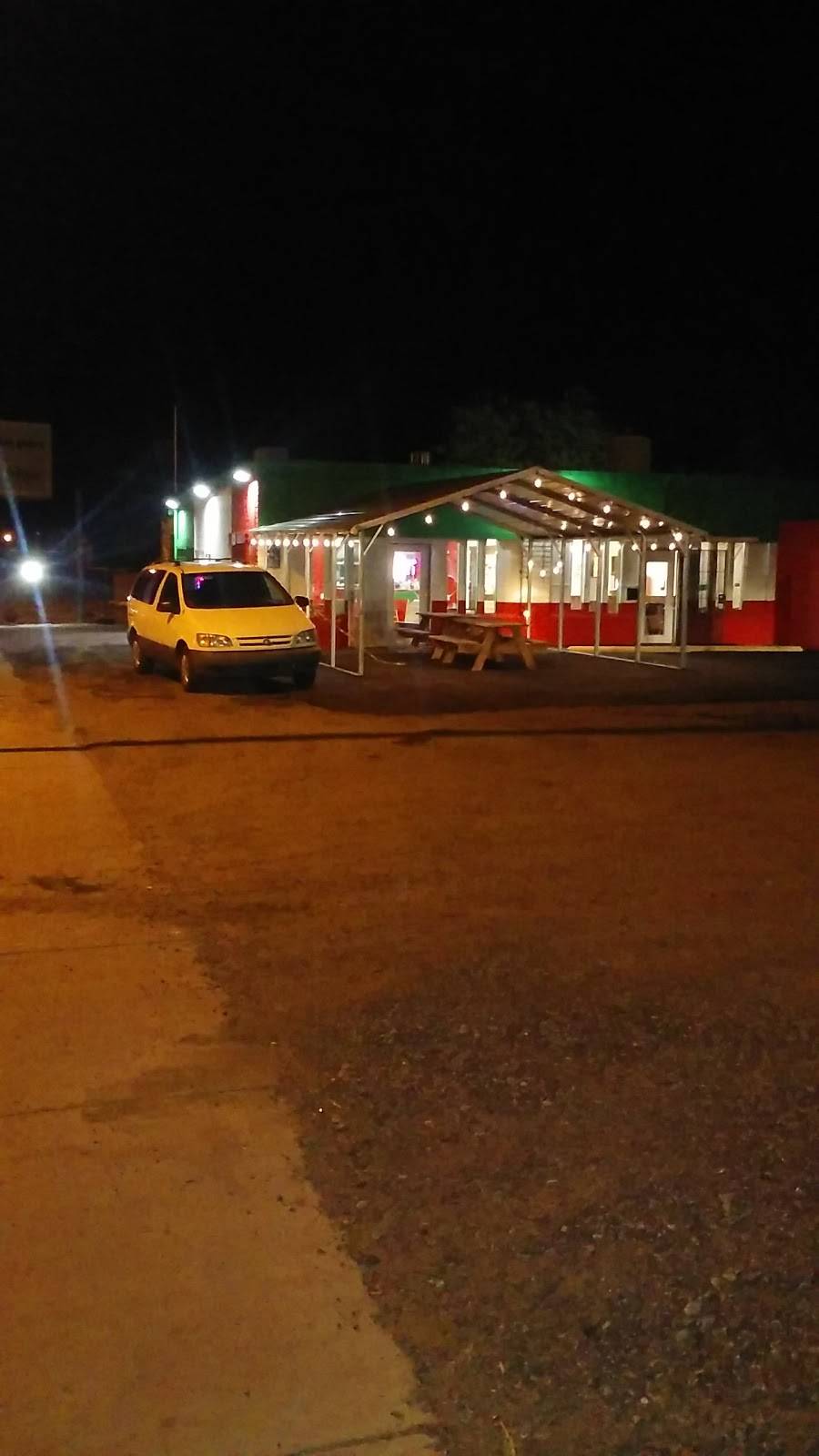 La Carreta Hotdogs Y Taqueria | restaurant | 504 Old Coors Dr SW, Albuquerque, NM 87121, USA | 5058047106 OR +1 505-804-7106