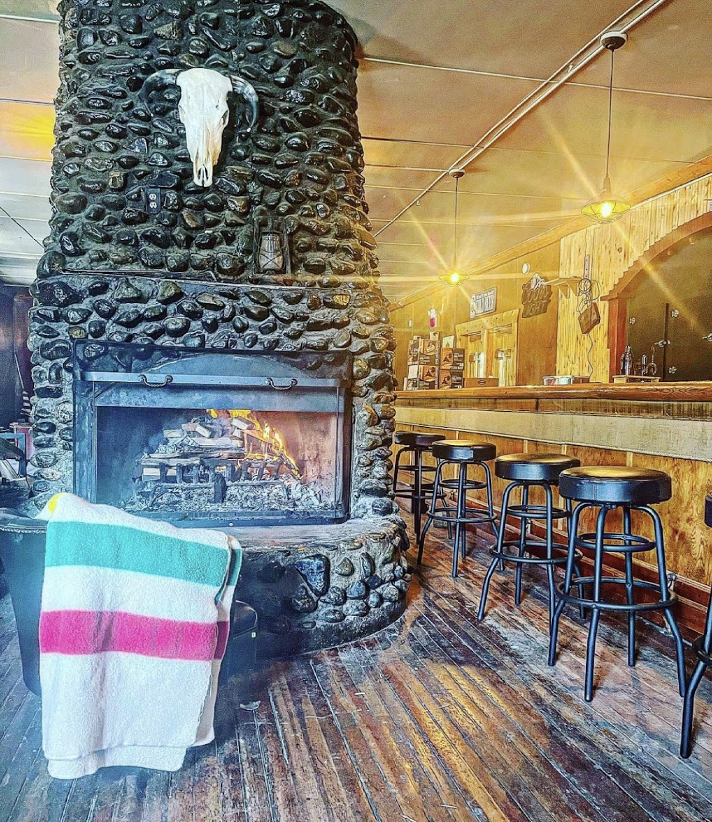 Lost Camp Bar and Grill | restaurant | 24099 Redwood Hwy, Kerby, OR 97531, USA | 5417875057 OR +1 541-787-5057