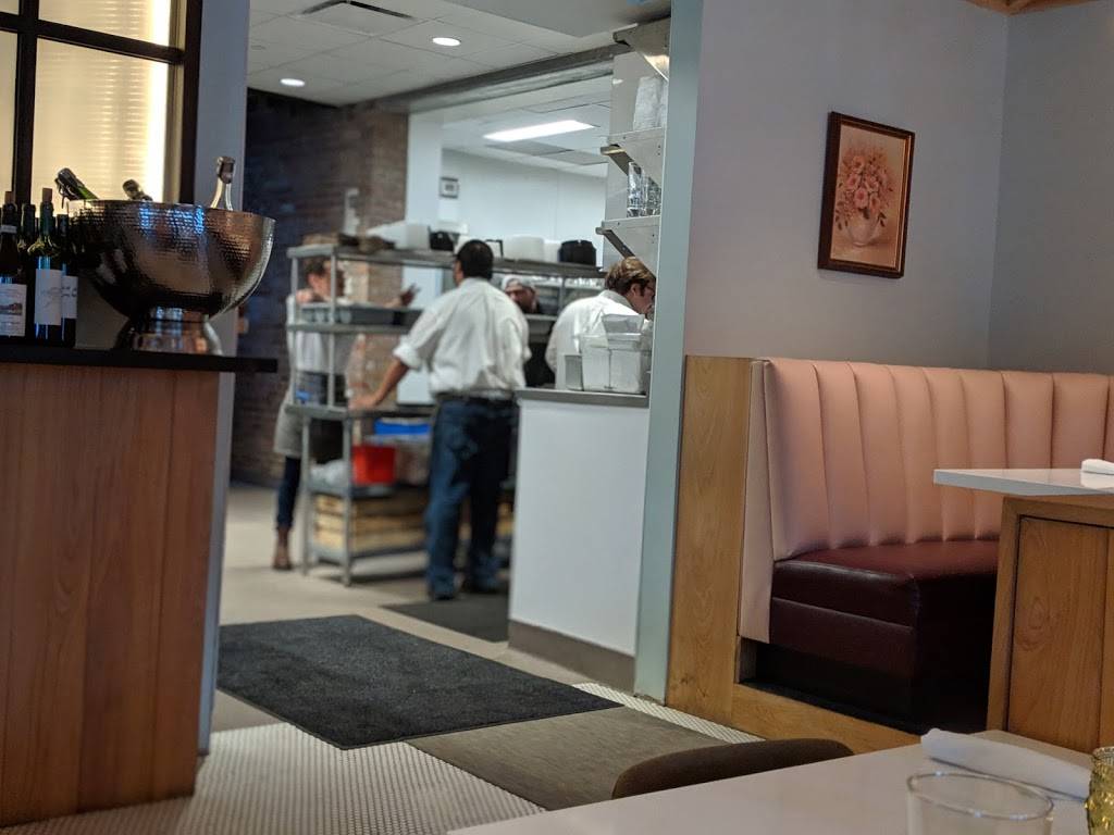 Indianola | restaurant | 1201 St Emanuel St, Houston, TX 77003, USA | 8325827202 OR +1 832-582-7202