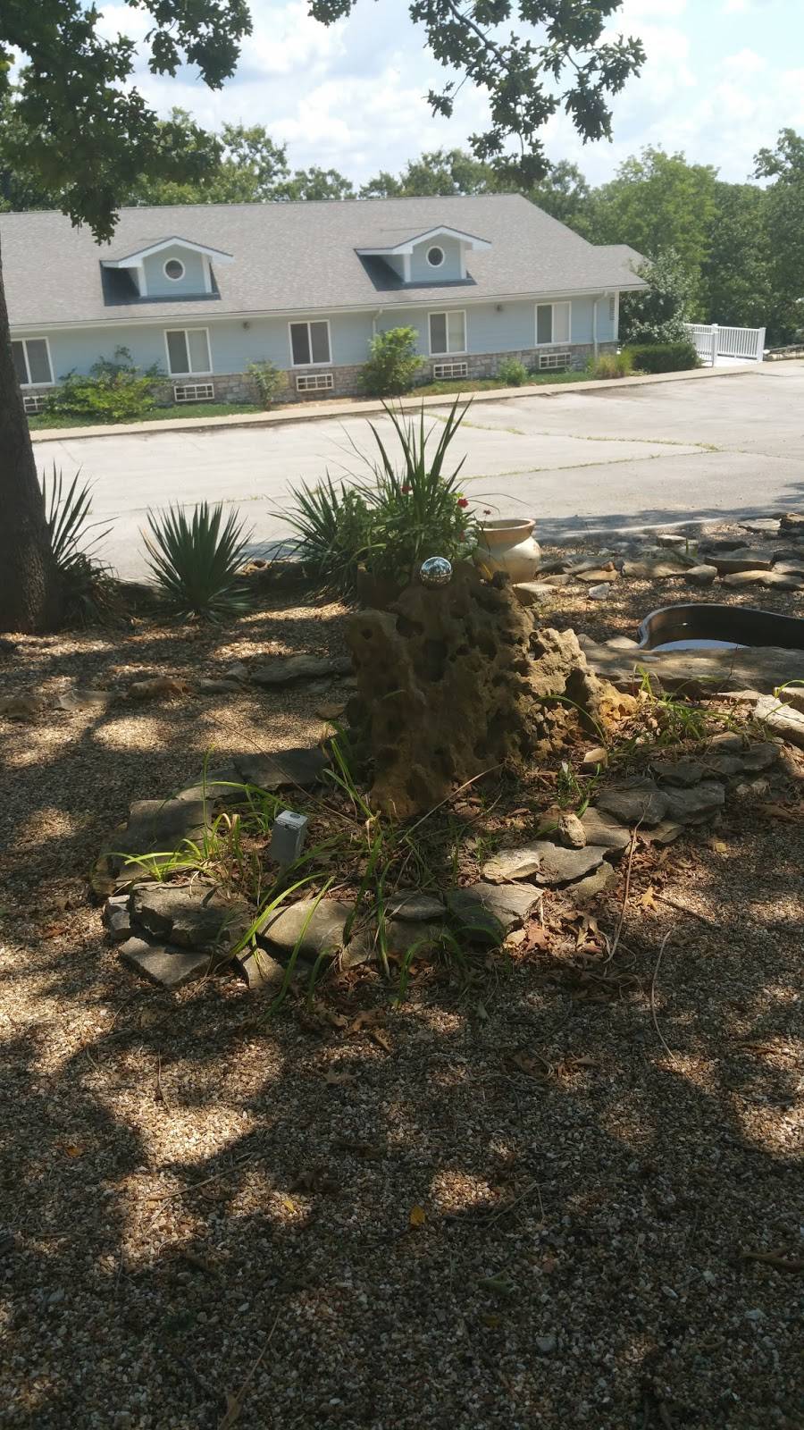 Orleans Trail Resort & Restaurant | restaurant | 15828 S 1525 Rd, Stockton, MO 65785, USA | 4172763566 OR +1 417-276-3566