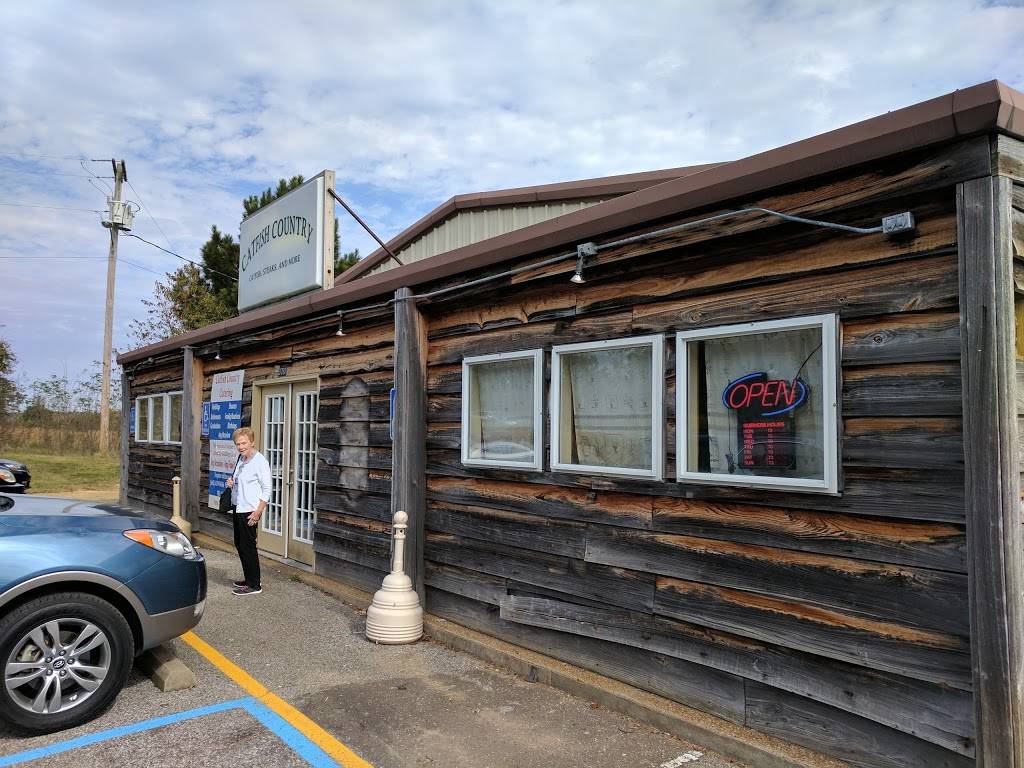 Catfish Country | restaurant | 3780 Holly Springs Rd. Ext., Hernando, MS 38632, USA | 6624290846 OR +1 662-429-0846