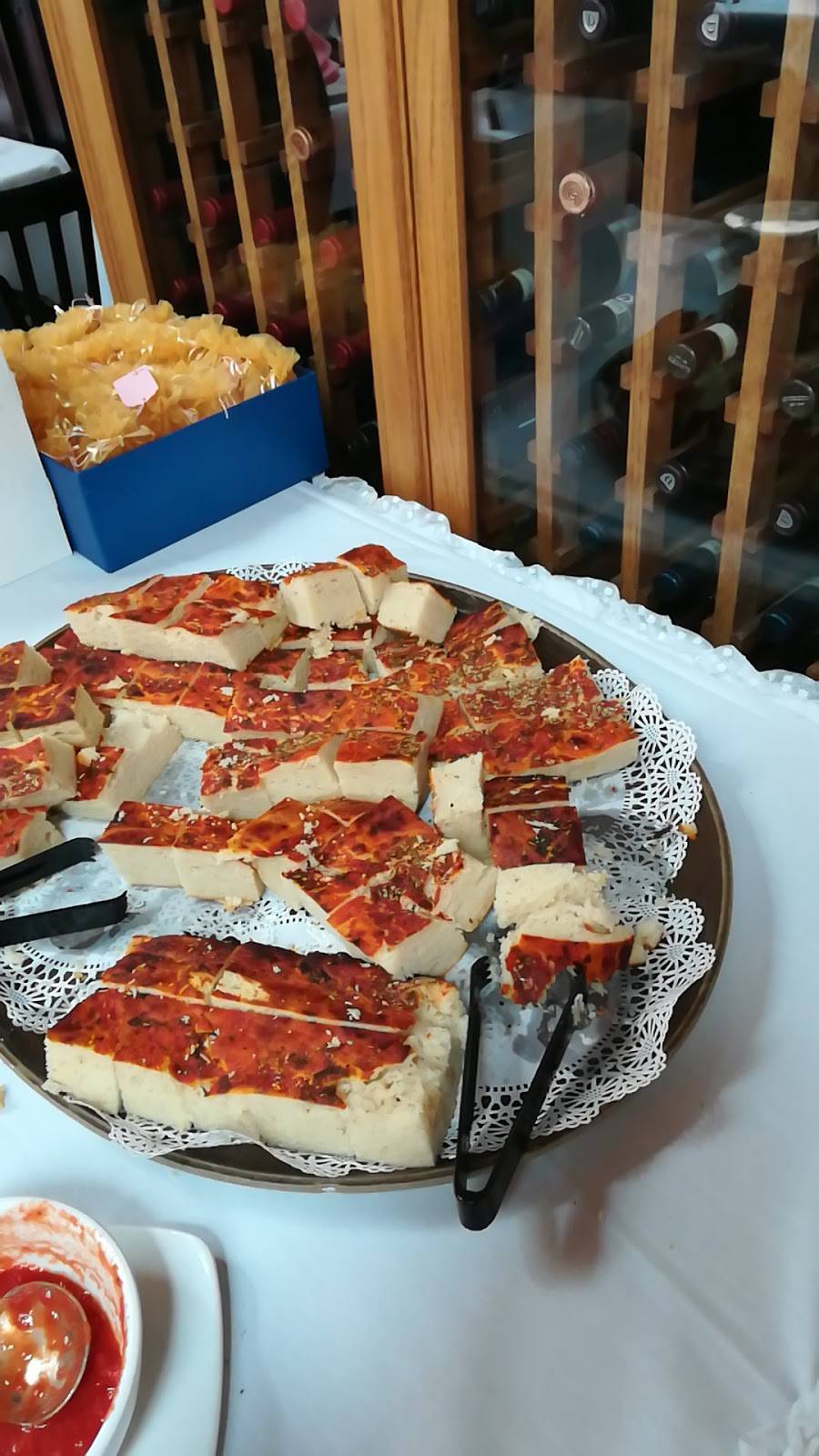 La Villa Restaurant | restaurant | 3638 N Pulaski Rd, Chicago, IL 60641, USA | 7732837980 OR +1 773-283-7980