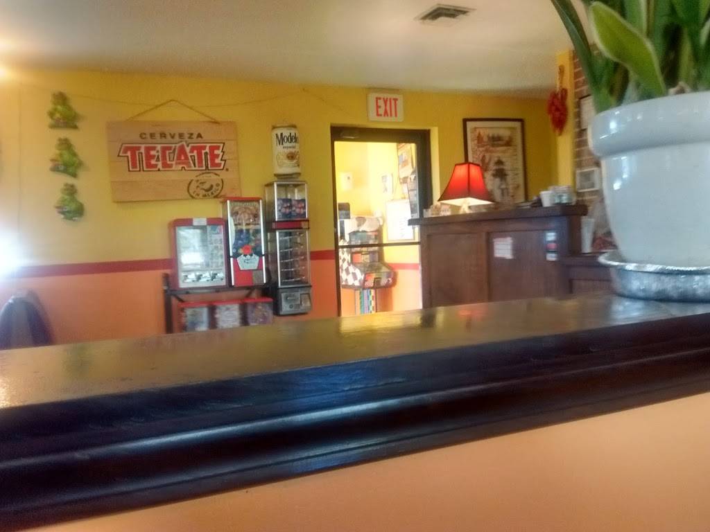 Little Familia Tex Mex Restaurant | restaurant | 1100 W Main St, Green Forest, AR 72638, USA | 8704385472 OR +1 870-438-5472