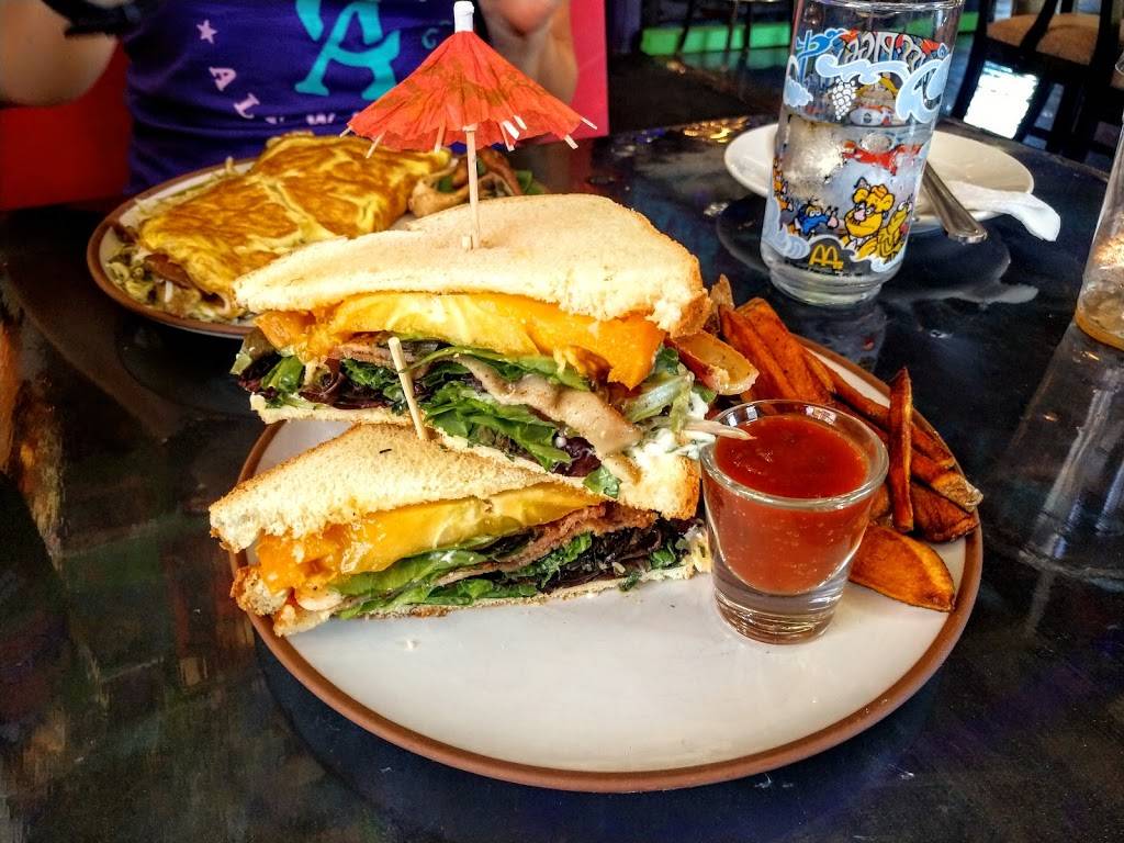 Dark Star Saloon & Cafe | restaurant | 303 Fauquier St, Fredericksburg, VA 22401, USA | 5403611987 OR +1 540-361-1987