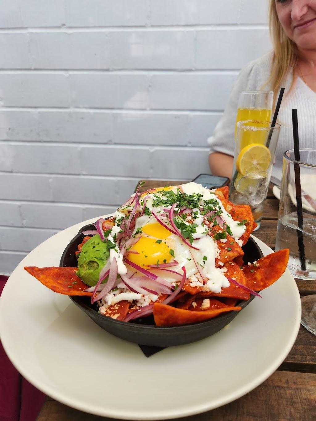 On The Kirb | restaurant | 5004 Kirby Dr, Houston, TX 77098, USA | 7135261414 OR +1 713-526-1414