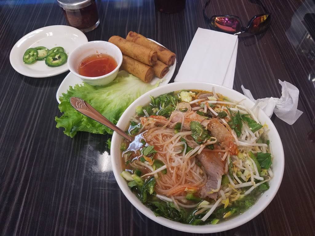 Pho Houston | restaurant | 10961 North Fwy #108, Houston, TX 77037, USA | 2819991113 OR +1 281-999-1113