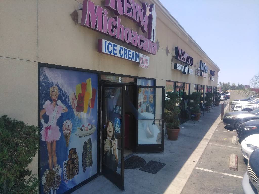 La Reyna Michoacana | restaurant | 1310 Chamberlain Ave, Bakersfield, CA 93305, USA | 6616339185 OR +1 661-633-9185