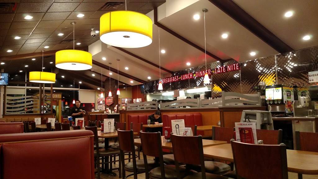 Dennys | restaurant | 2801 N Black Canyon Hwy, Phoenix, AZ 85009, USA | 6022523745 OR +1 602-252-3745