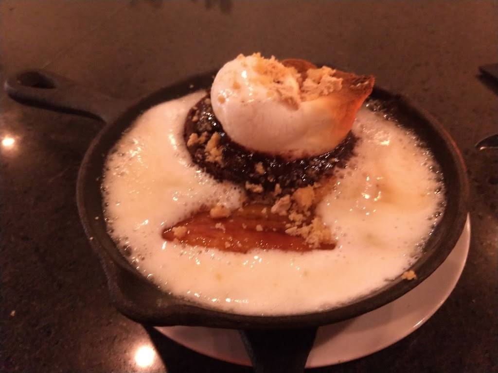 Ember & Oak | restaurant | 712 E New Haven Ave, Melbourne, FL 32901, USA | 3217226285 OR +1 321-722-6285