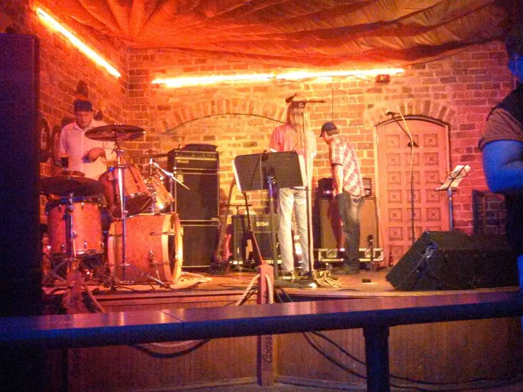 Richard Noggins Pub | restaurant | 821 Gallia St, Portsmouth, OH 45662, USA | 7403551166 OR +1 740-355-1166