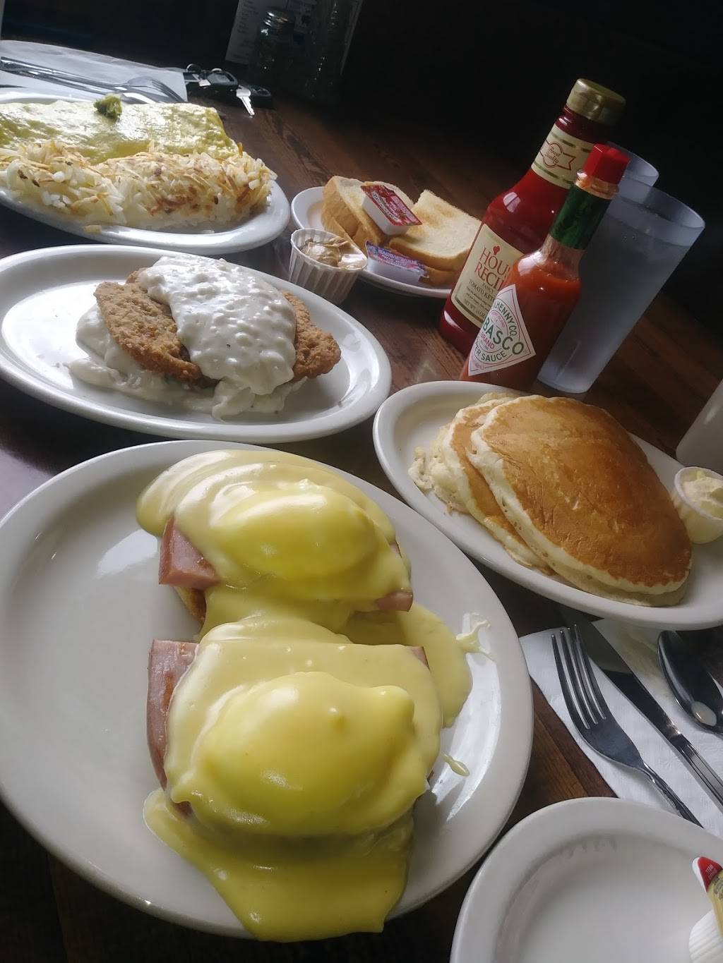 Omelettes & More | restaurant | 3120 Washington Way, Longview, WA 98632, USA | 3604259260 OR +1 360-425-9260