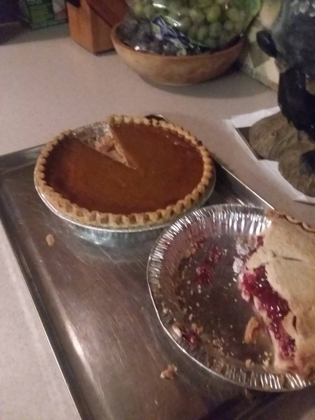 Pascarellas Restaurant | restaurant | 12 Washington St, Cattaraugus, NY 14719, USA | 7162573394 OR +1 716-257-3394