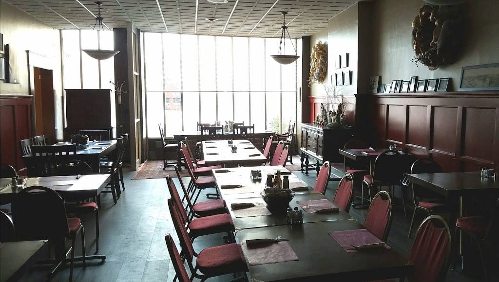 Saratoga Restaurant & Catering | restaurant | 129 E Market St, Warren, OH 44481, USA | 3303936646 OR +1 330-393-6646