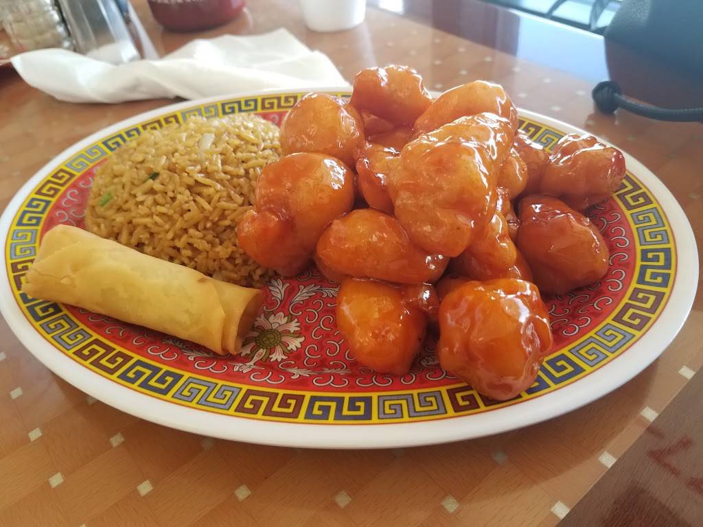 China Inn | restaurant | 3614 Avenue of the Cities, Moline, IL 61265, USA | 3092772888 OR +1 309-277-2888