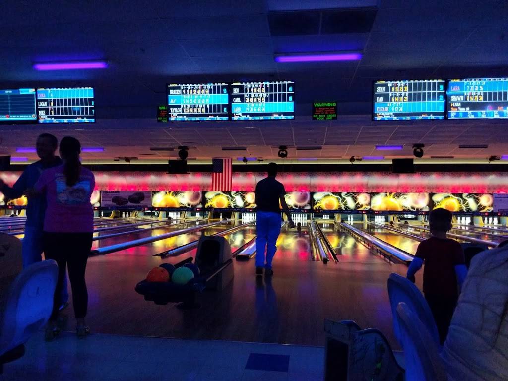 Mid County Lanes and Entertainment | meal takeaway | 875 N Broad St, Middletown, DE 19709, USA | 3023780677 OR +1 302-378-0677