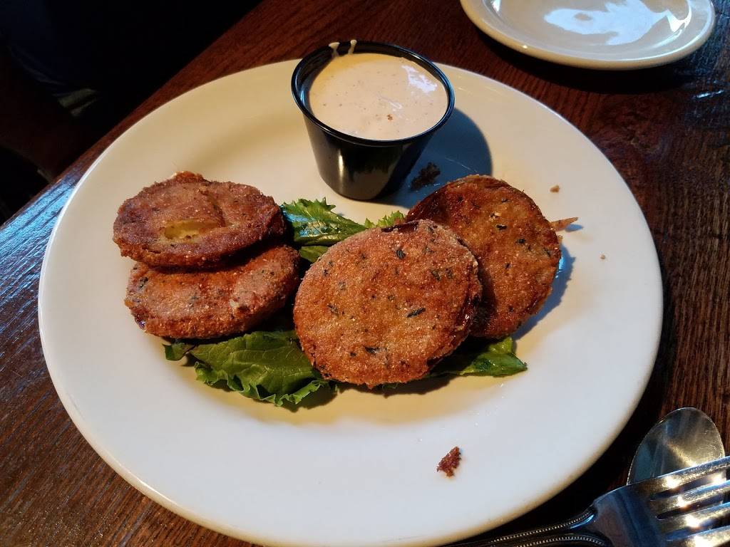 Pucketts Grocery & Restaurant - Downtown Chattanooga | restaurant | 2 W Aquarium Way, Chattanooga, TN 37402, USA | 4237088505 OR +1 423-708-8505