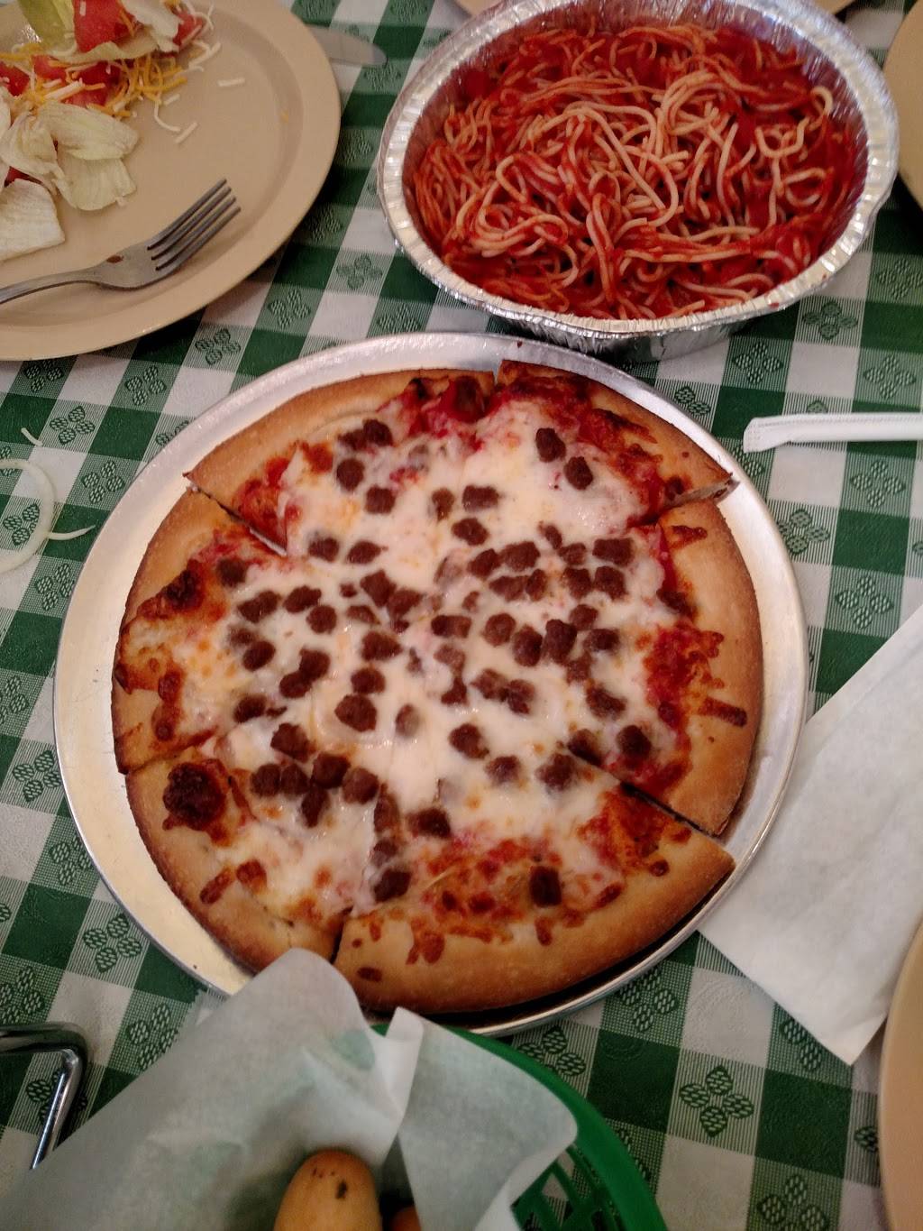 Heath Springs Pizzeria | restaurant | 111 Main St, Heath Springs, SC 29058, USA | 8032734327 OR +1 803-273-4327