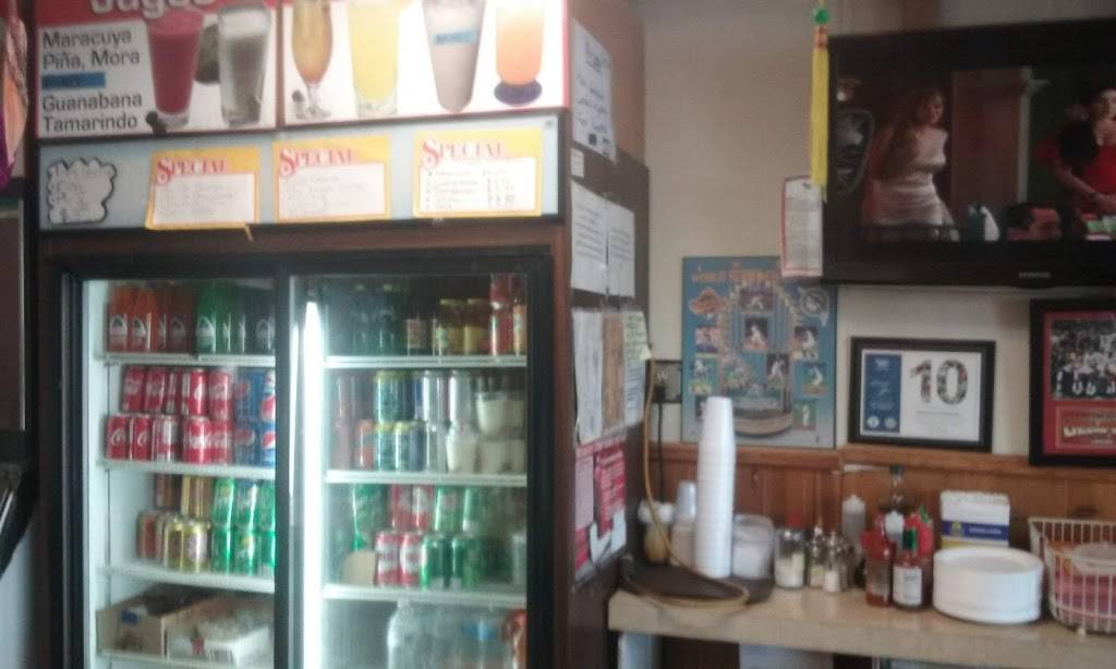 La Leonesa Fritanga | restaurant | 1 SW 12th Ave, Miami, FL 33130, USA | 3055472622 OR +1 305-547-2622