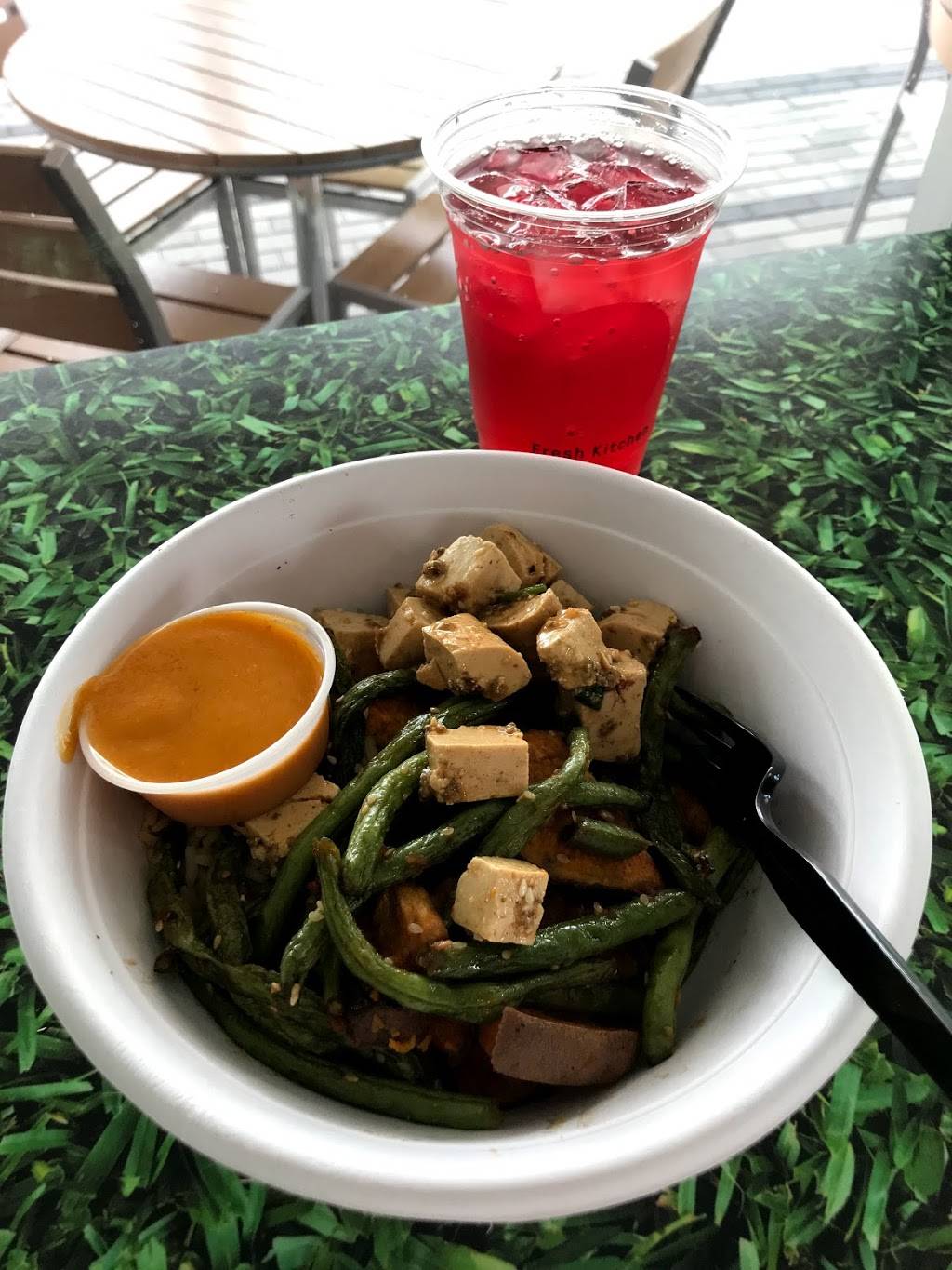 Fresh Kitchen | restaurant | 5550 N Military Trl, Boca Raton, FL 33496, USA | 5614060400 OR +1 561-406-0400