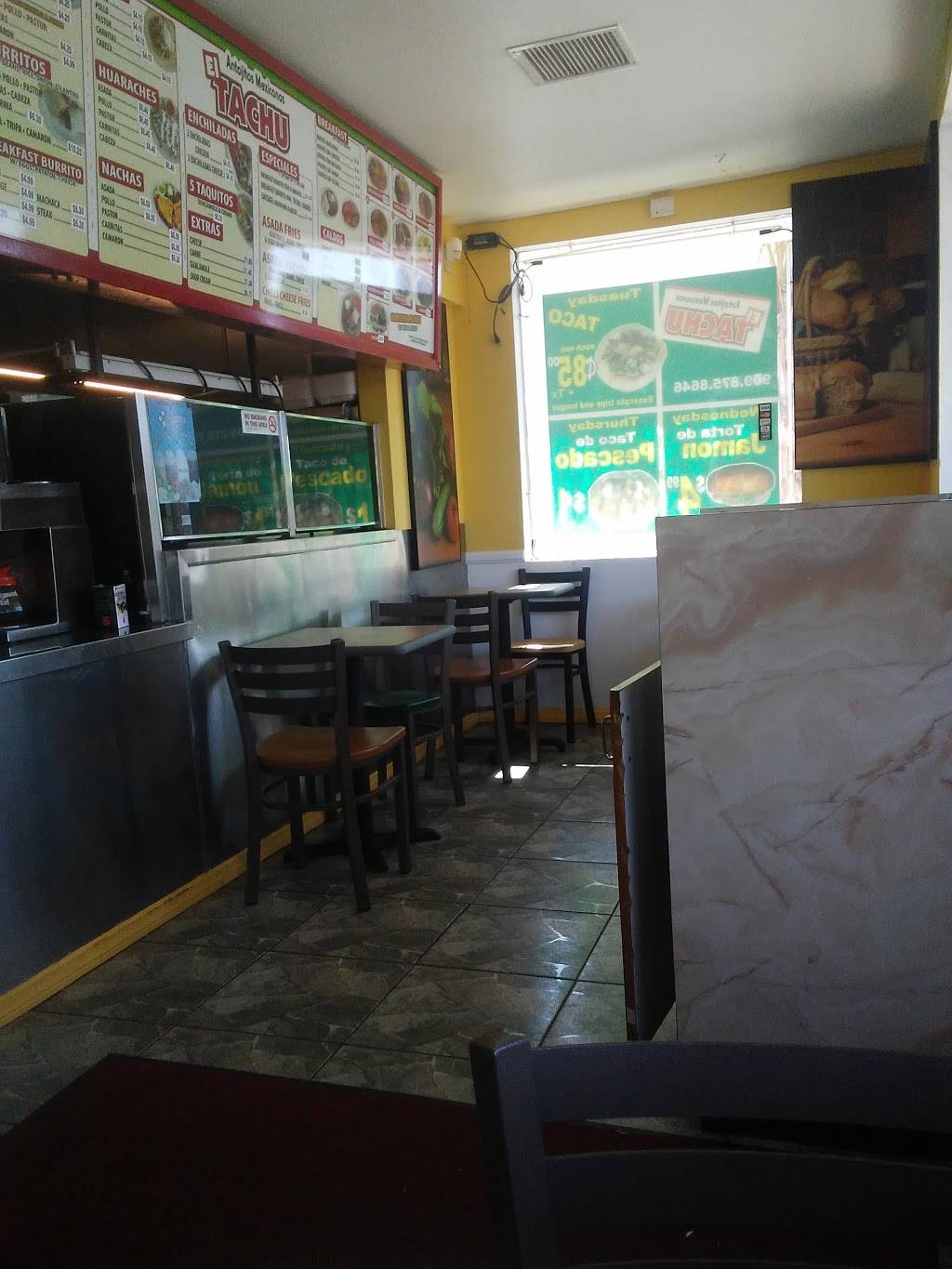 Antojitos El Tachu | restaurant | 18681 Valley Blvd, Bloomington, CA 92316, USA | 9092843612 OR +1 909-284-3612