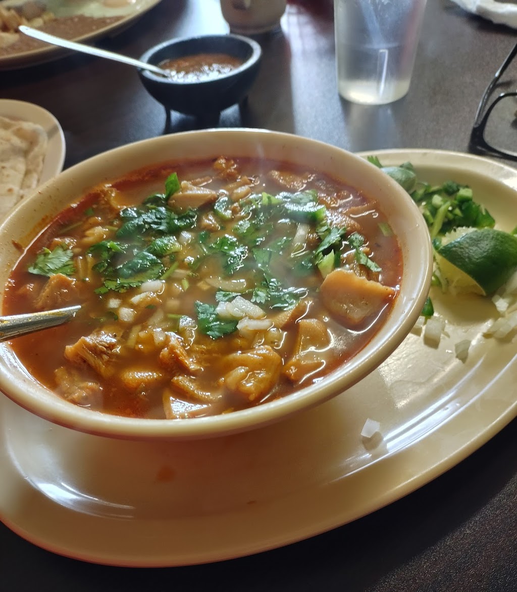 Noelias Restaurant | restaurant | 301 Colorado Ave, Rio Hondo, TX 78583, USA | 9565640555 OR +1 956-564-0555