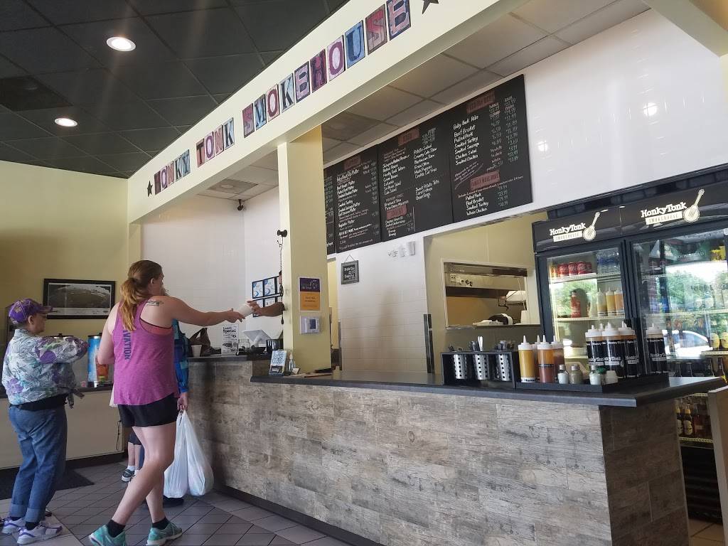 Honky Tonk Smokehouse | restaurant | 145 Jonestown Rd, Winston-Salem, NC 27104, USA | 3367942270 OR +1 336-794-2270