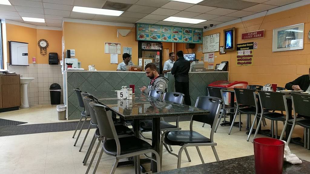 Hyderabad House | restaurant | 2225 W Devon Ave, Chicago, IL 60659, USA | 7733811230 OR +1 773-381-1230