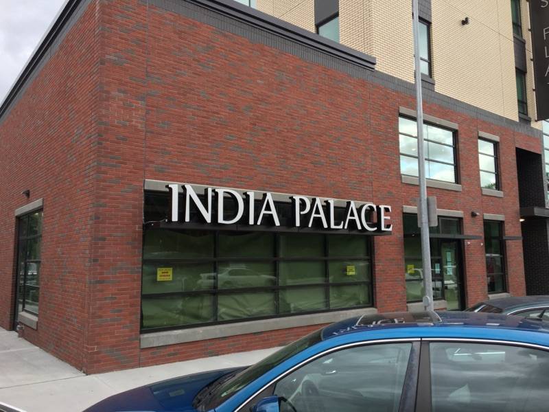 India Palace | restaurant | 120 Hayward Ave, Ames, IA 50014, USA | 5157151060 OR +1 515-715-1060