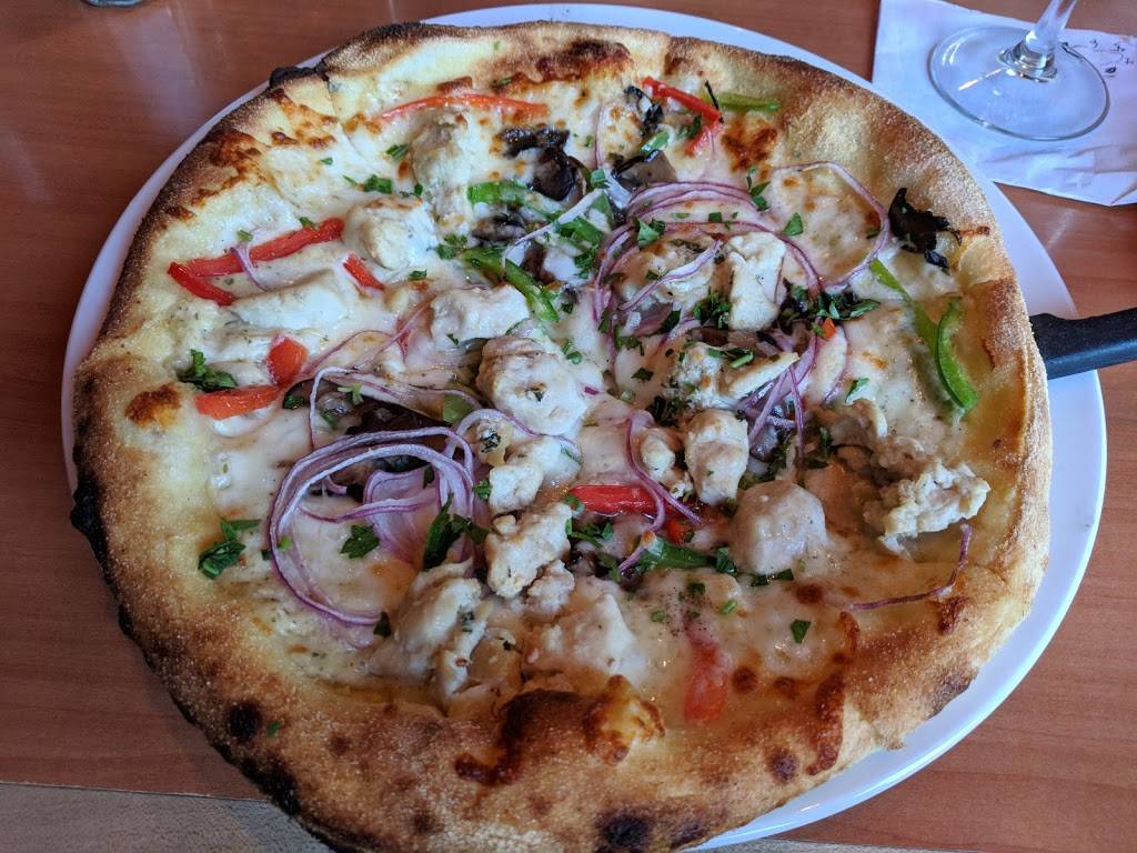 Sammys Woodfired Pizza & Grill | restaurant | 1620 Camino De La Reina, San Diego, CA 92108, USA | 6192988222 OR +1 619-298-8222