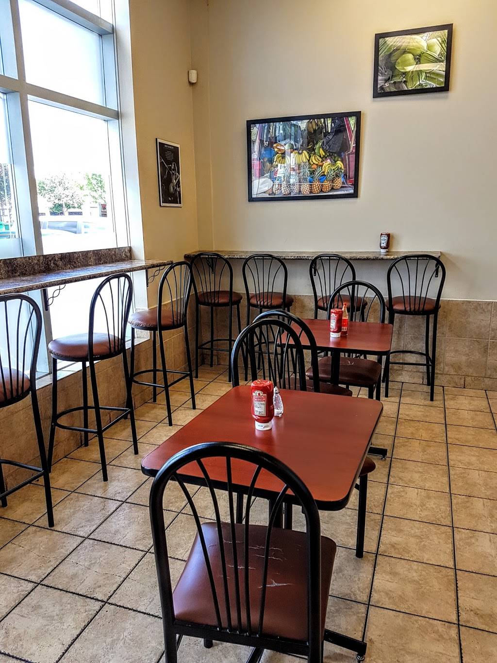 Roses Caribbean Kitchen | restaurant | 7916 Hurontario St, Brampton, ON L6Y 0P6, Canada | 9054563400 OR +1 905-456-3400