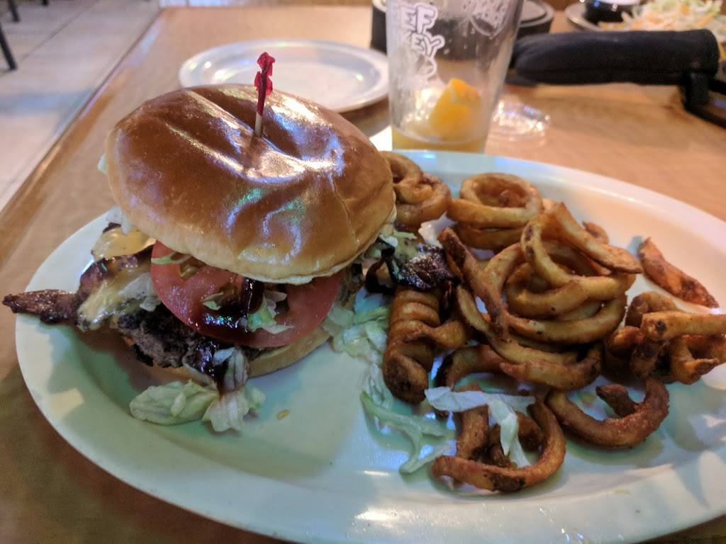 Beef O Bradys | restaurant | 1105 Taylor St, Punta Gorda, FL 33950, USA | 9415052333 OR +1 941-505-2333