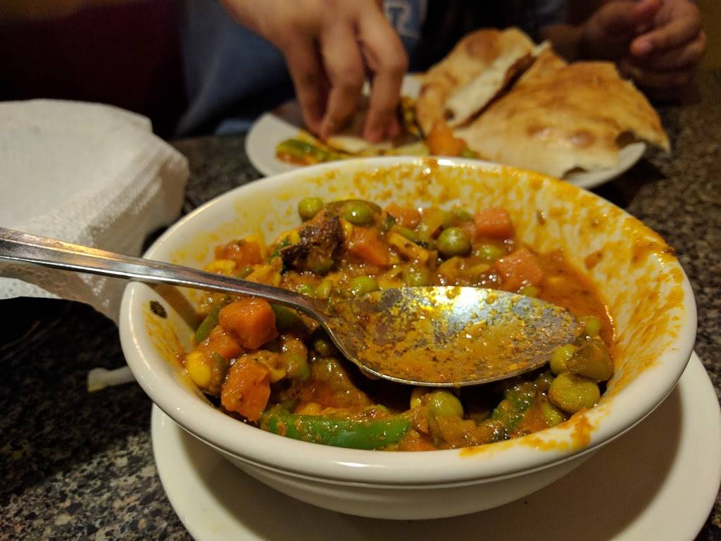 Taj Mahal Orlando - Indian, Pakistani Halal Meat Restaurants | restaurant | 8554 International Dr, Orlando, FL 32819, USA | 4072486565 OR +1 407-248-6565