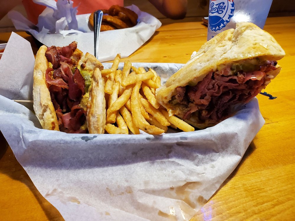 Millstone Pizza Powell | restaurant | 113 S Bent St, Powell, WY 82435, USA | 3072717111 OR +1 307-271-7111