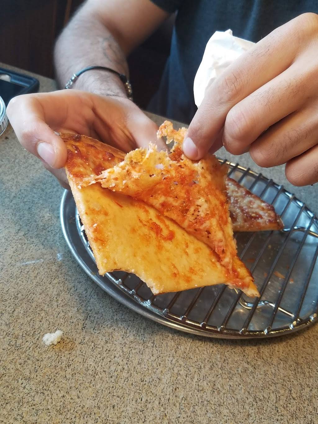 Davannis Pizza & Hot Hoagies | meal delivery | 41 Cleveland Ave S, St Paul, MN 55105, USA | 6516904848 OR +1 651-690-4848