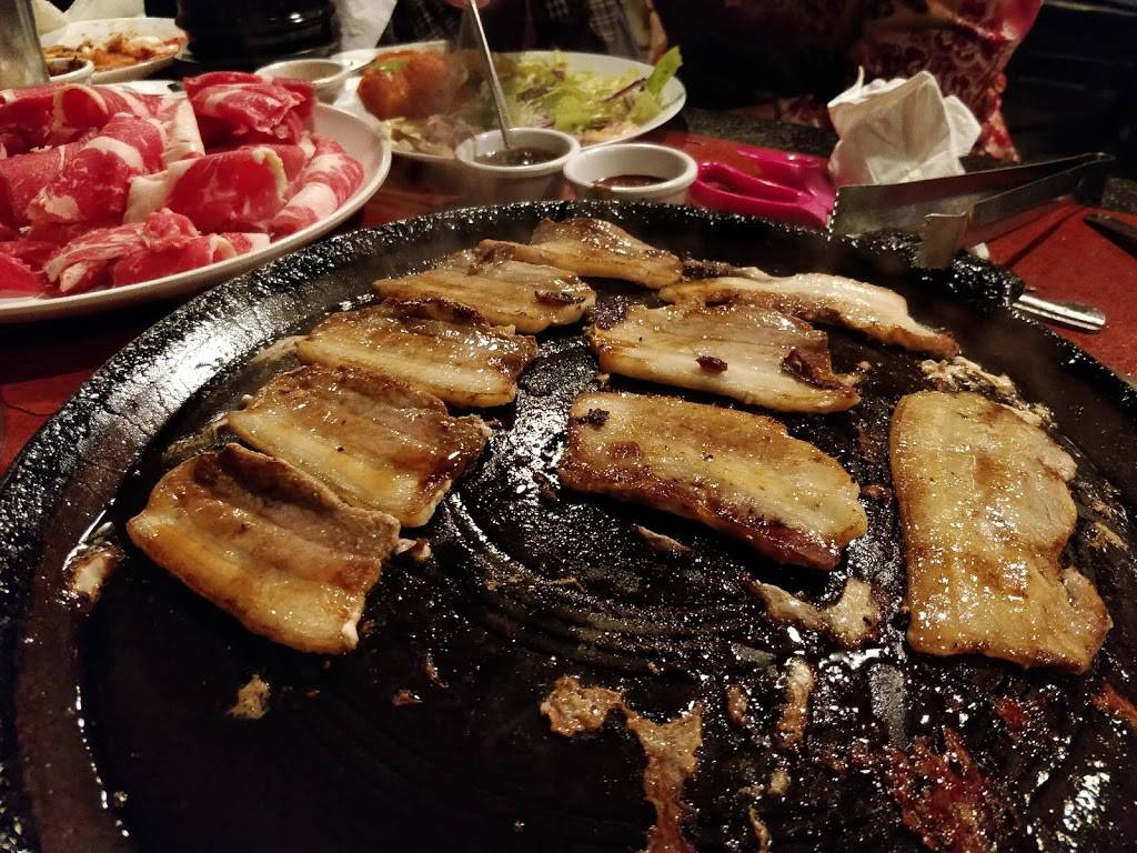 Arirang Korean BBQ Restaurant | restaurant | 18623 Hwy 99 #150, Lynnwood, WA 98037, USA | 4256780658 OR +1 425-678-0658